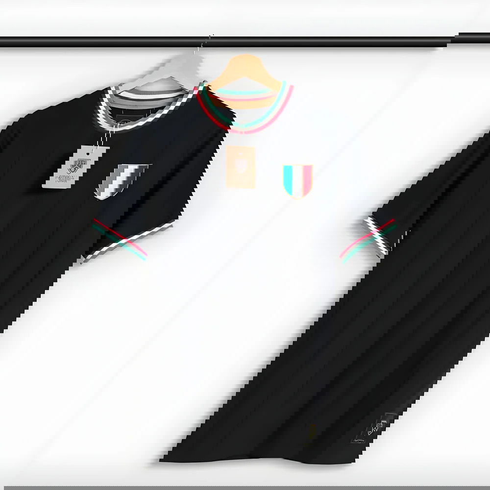 Italy Gli Azzurri Retro Football Shirt (Black) Italy Gli Azzurri Retro Football Shirt (Black)