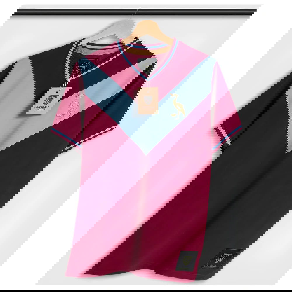 Burnley The Claret Home Retro Football Shirt Burnley The Claret Home Retro Football Shirt