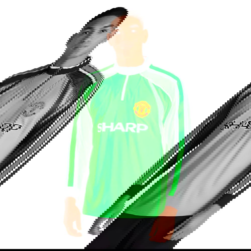 1998-1999 Manchester United Retro Goalkeeper Jersey (Green) 1998-1999 Manchester United Retro Goalkeeper Jersey (Green)
