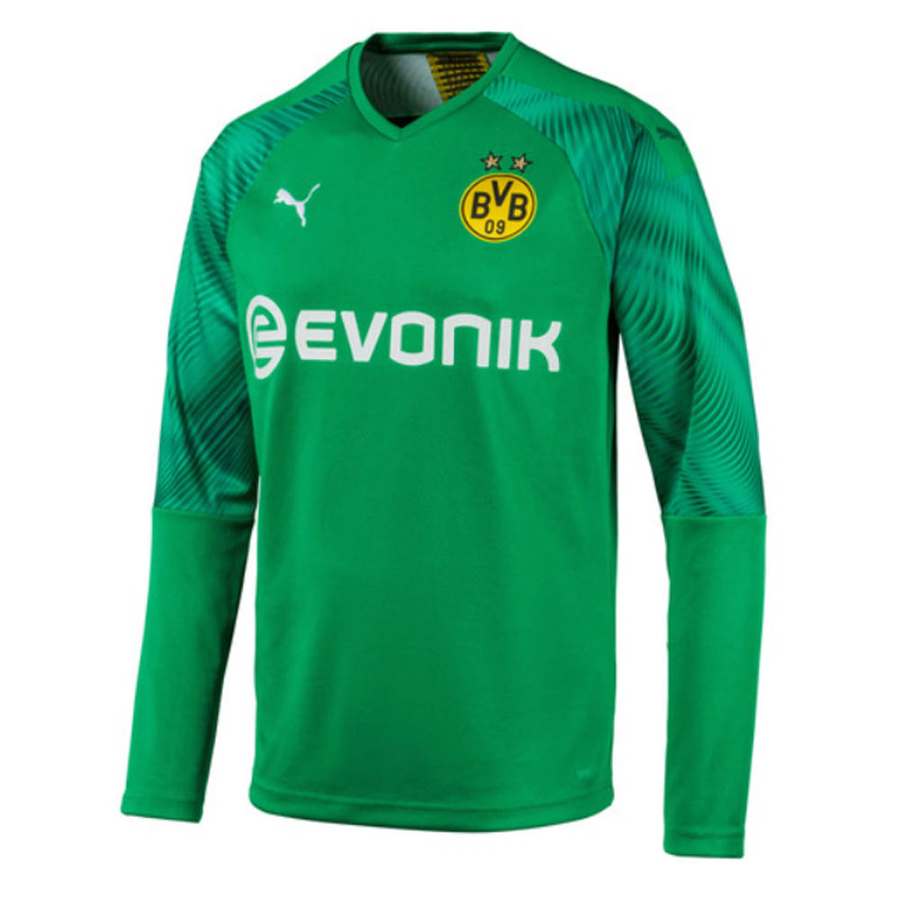 green goalkeeper kit