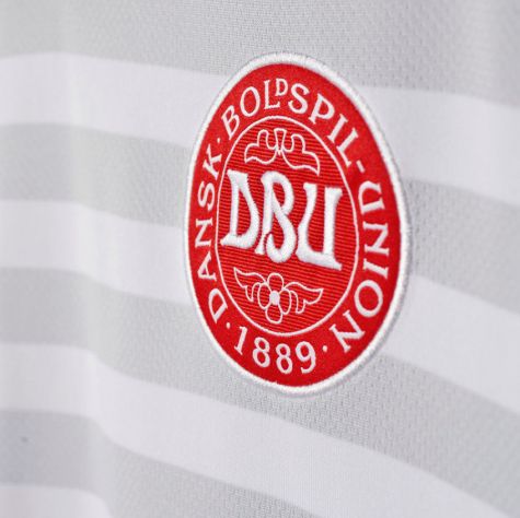 2016-2017 Denmark Away Adidas Football Shirt (Kids)