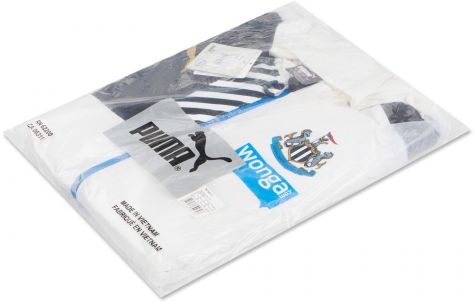 2015-16 Newcastle Puma Training Rain Jacket