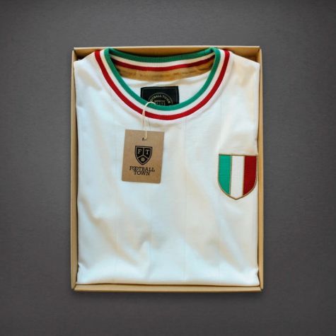 Vintage Italy Gli Azzurri Away Soccer Jersey