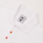 Regular Fit. Embroidered badge. Ribbed collar. Three-button placket. Short sleeves with ribbed armba