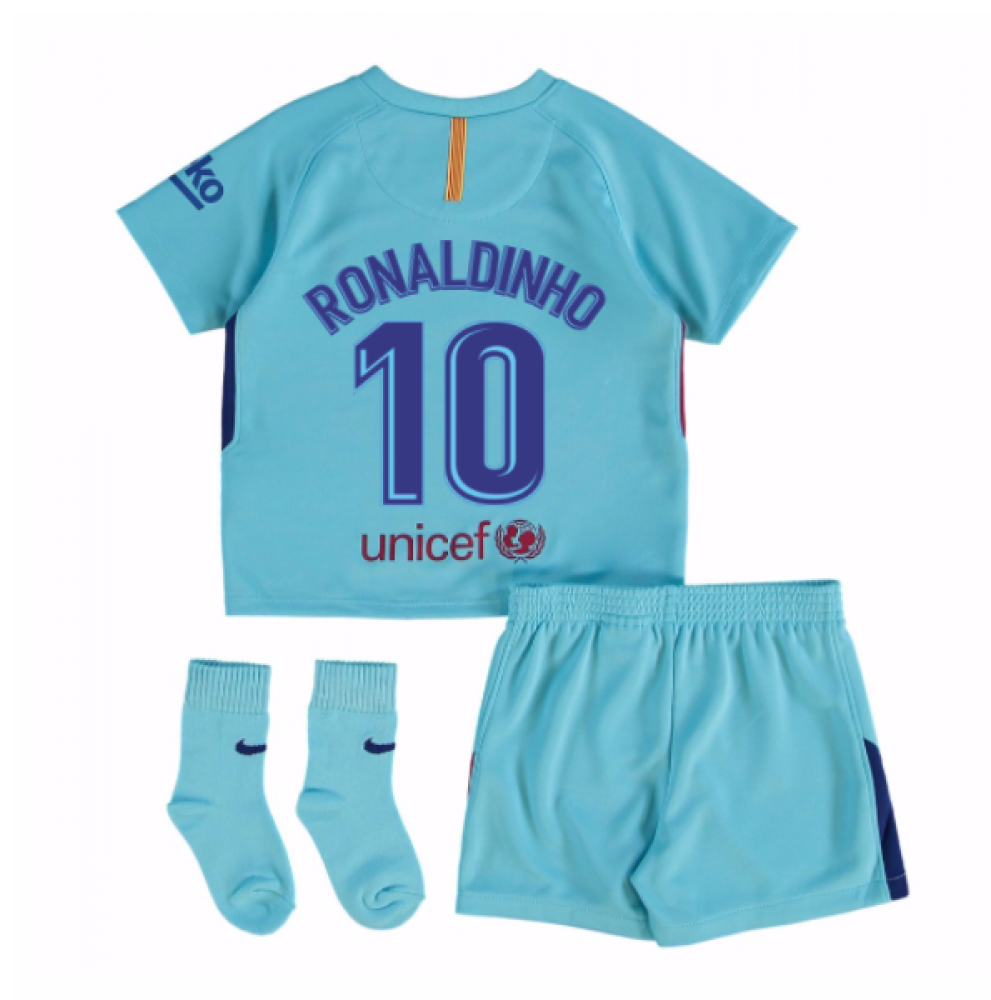 ronaldinho barcelona kit