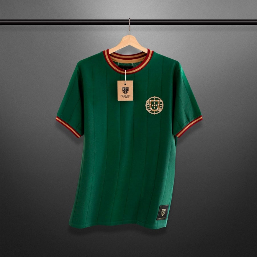 Vintage Portugal A Selec o Away Soccer Jersey