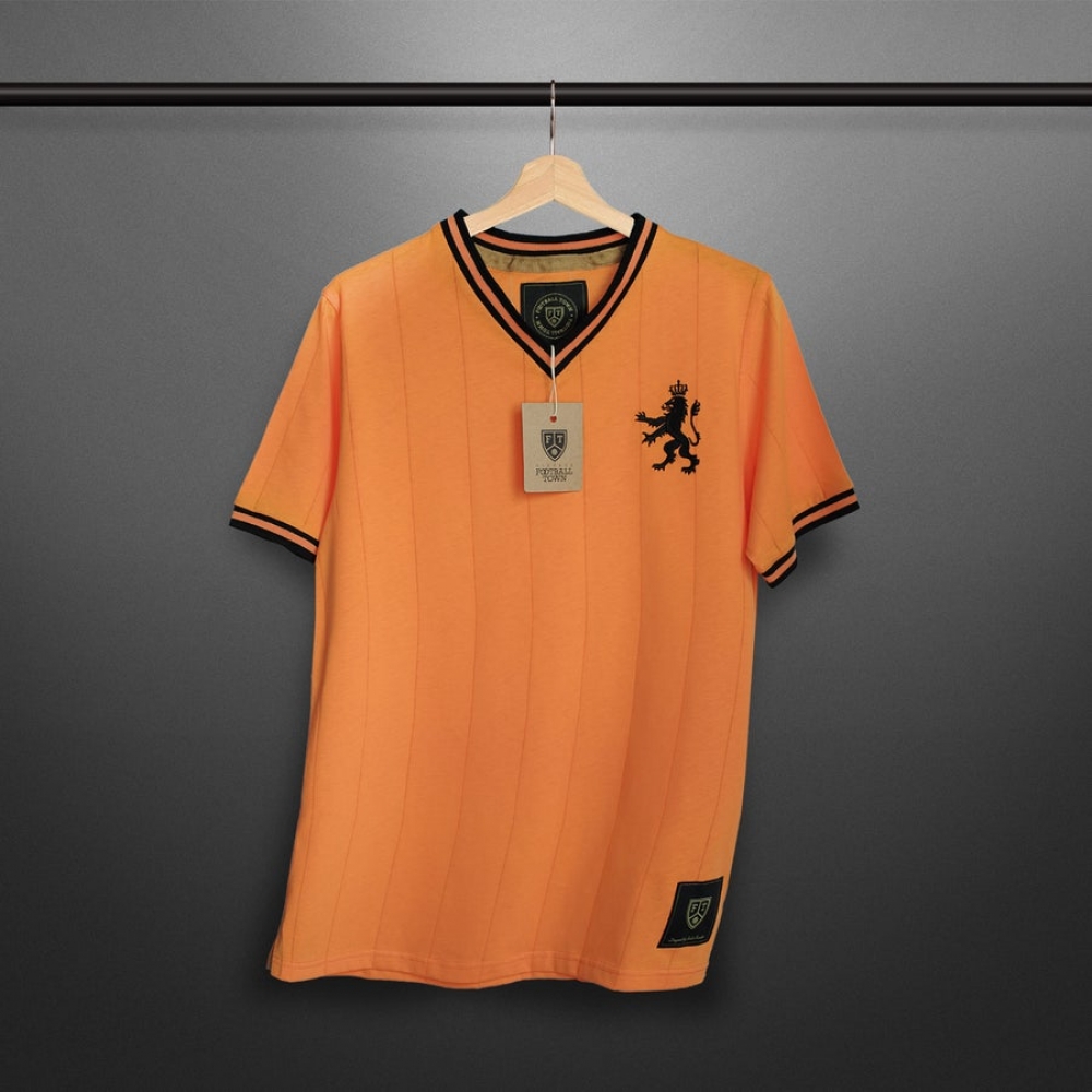 Vintage Holland De Leeuw Soccer Jersey