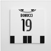 Juventus 16-17 Canvas Print (Bonucci 19)