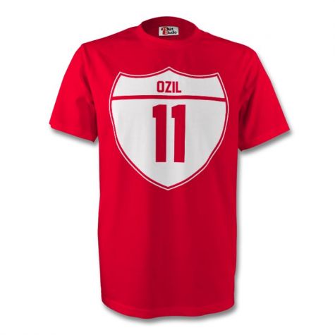 Mesut Ozil Arsenal Crest Tee (red)